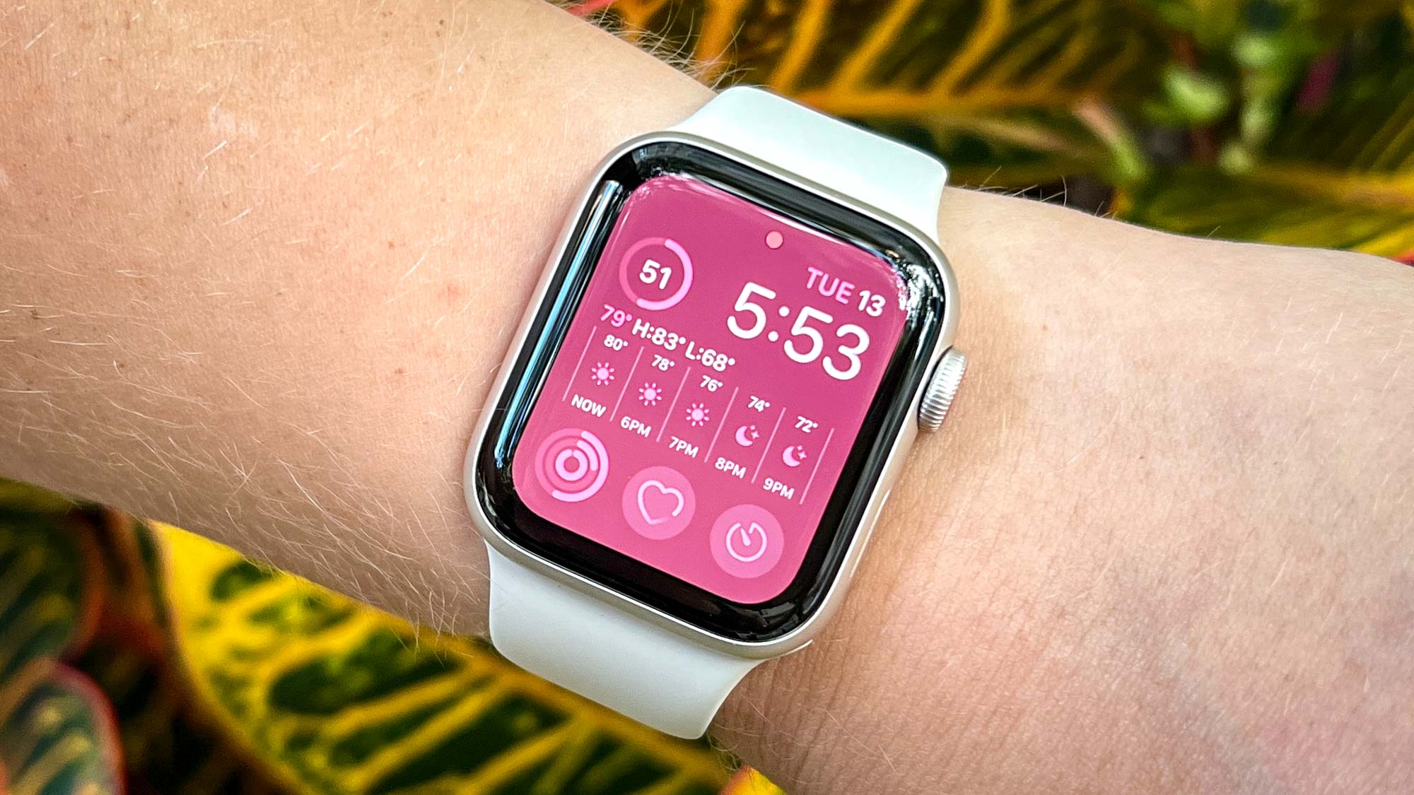 Exploring the Features of Apple Watch SE 2