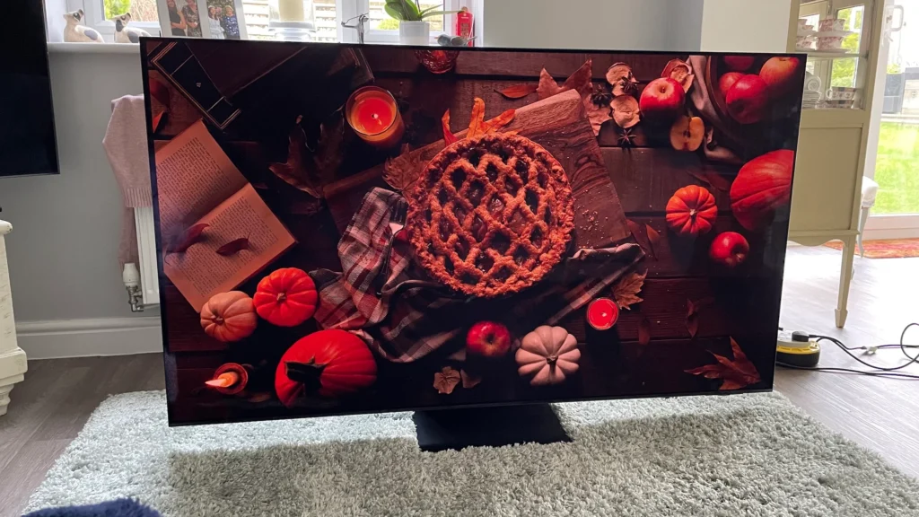 Exploring the Superior Display Technology of Samsung QLED 4K Q70C