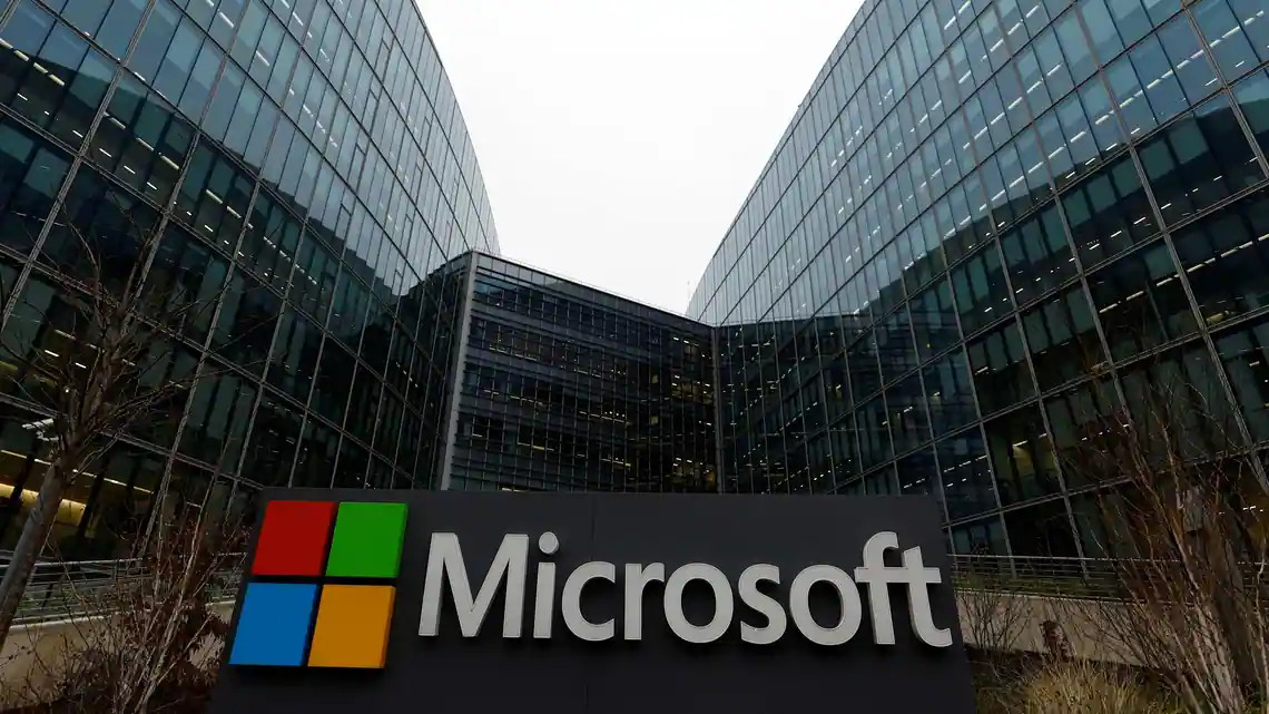Latest New for Global windows outage grounds flights, hits banks and media businesses