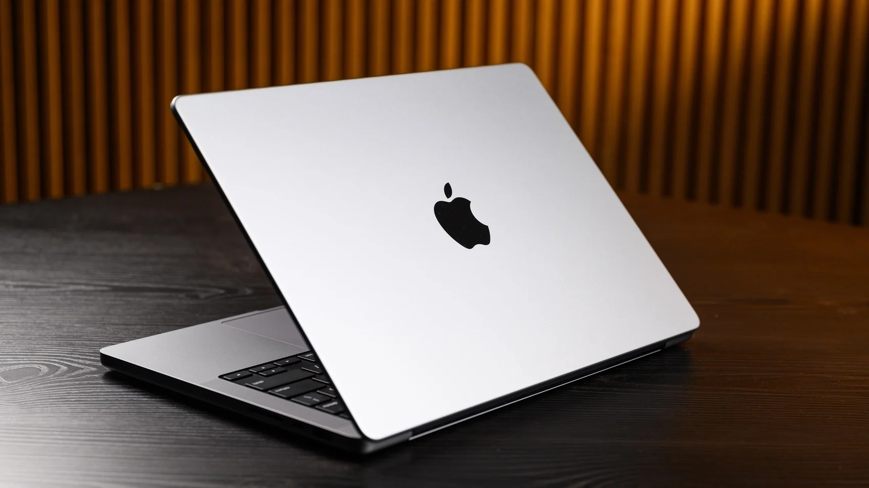 Apple MacBook Air M4