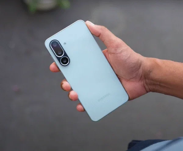 Samsung Galaxy M56: Flagship Power, Mid-Range Price