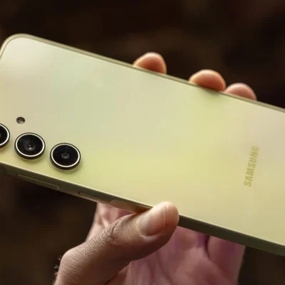 Galaxy S25 FE Redesign Leak Hints at Sleeker, Slimmer Look